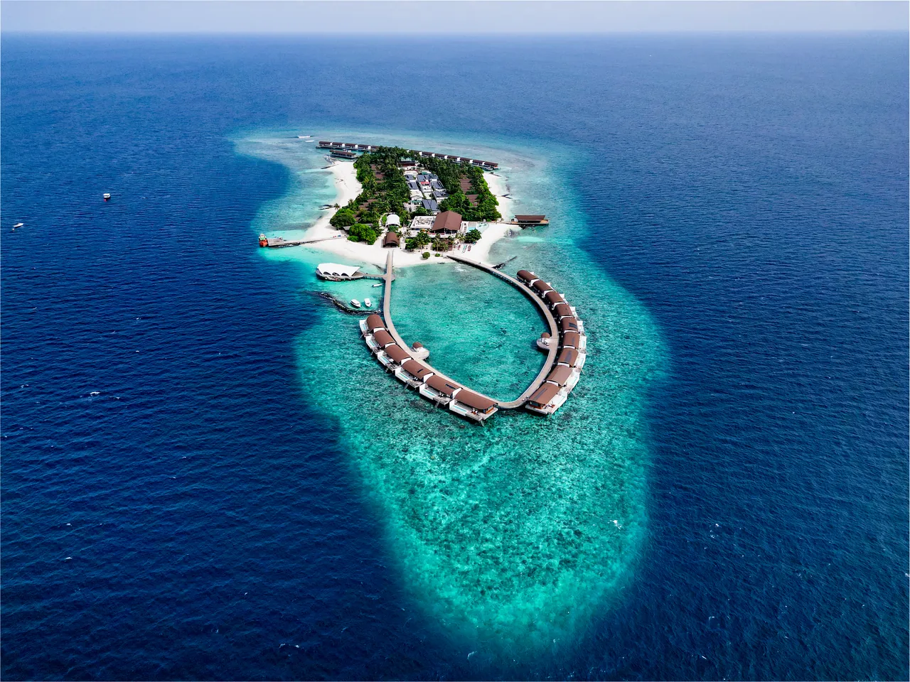 Westin Maldives Miriandhoo Resort